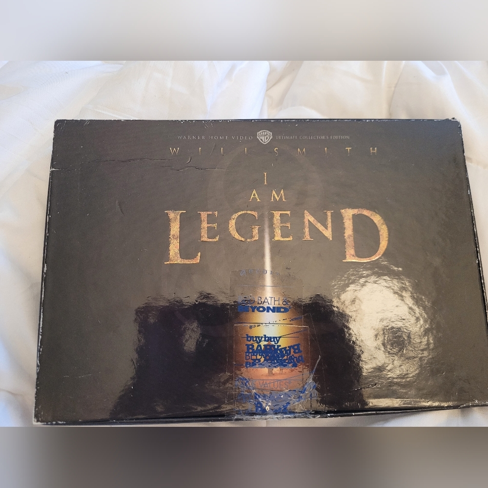 I Am Legend Collector's Edition Box Set - Black